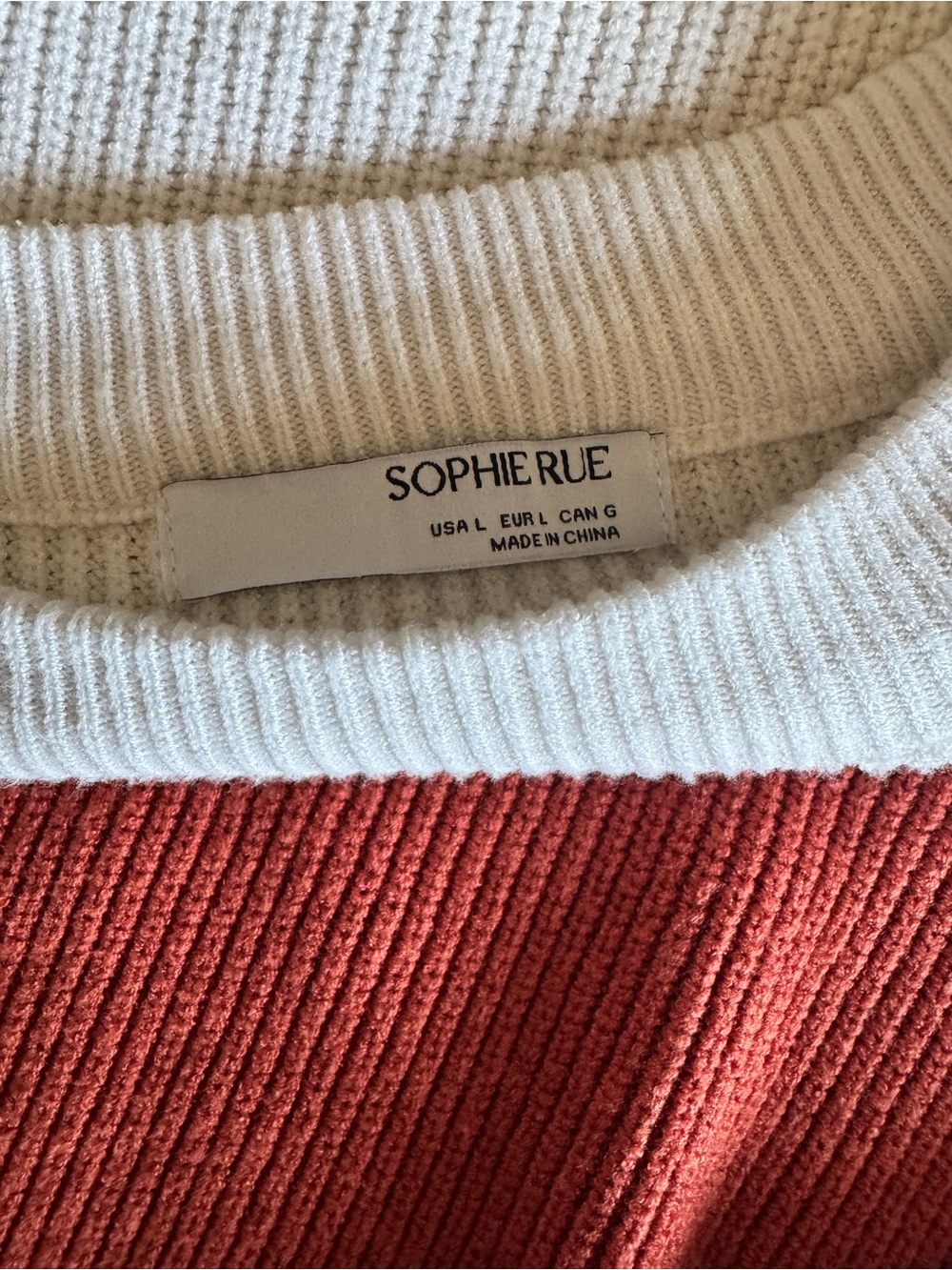 Colorblock Sweater - Picture 4 of 5